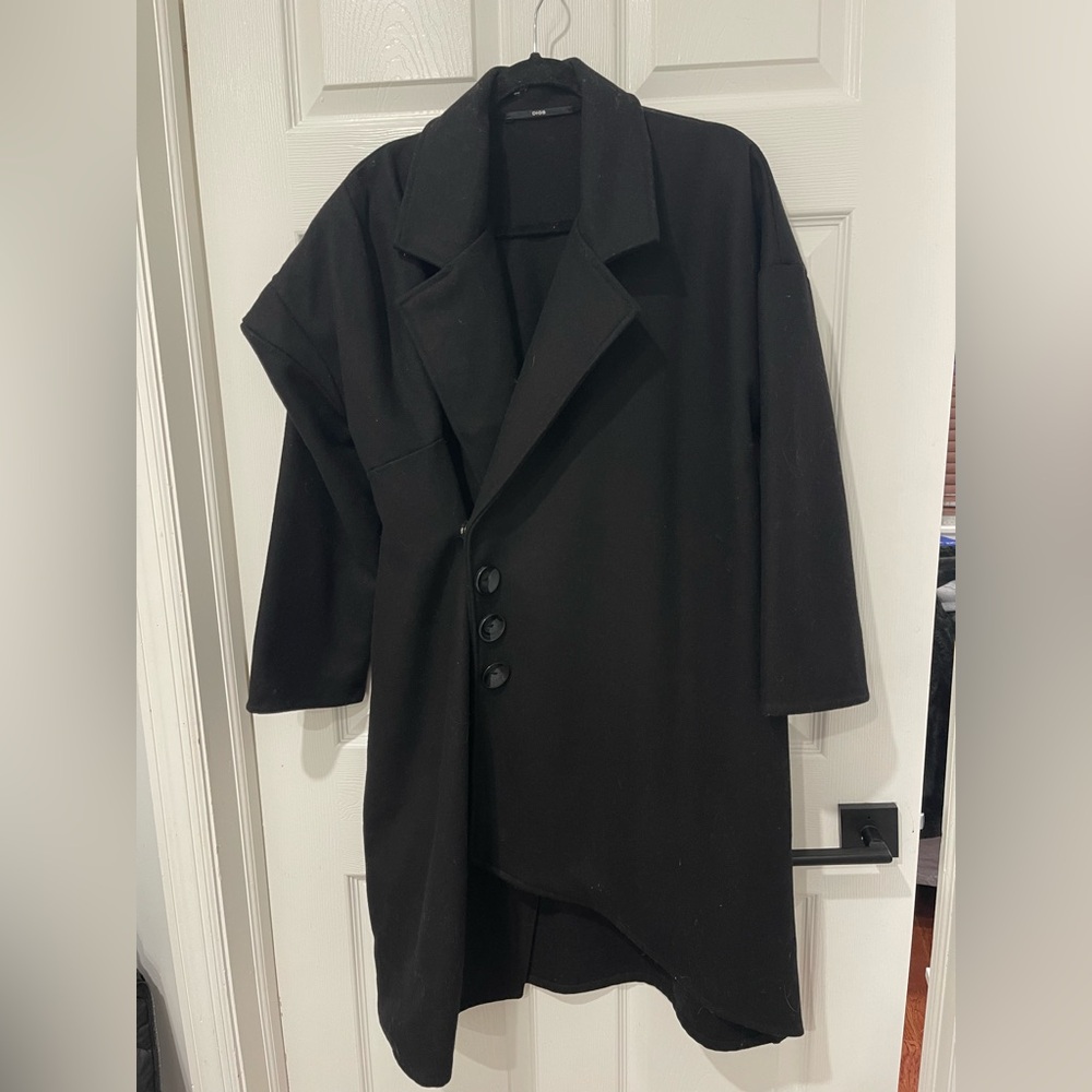 Stylish Black Coat with Asymmetrical Design